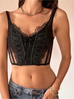 Victoria's Secret Black Lace Bralette with Sheer Insets NWT size M
